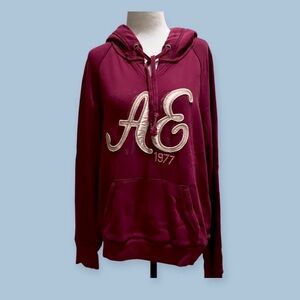NWOT American Eagle Women’s Size Large Hooded Burgundy Cotton/Polyester